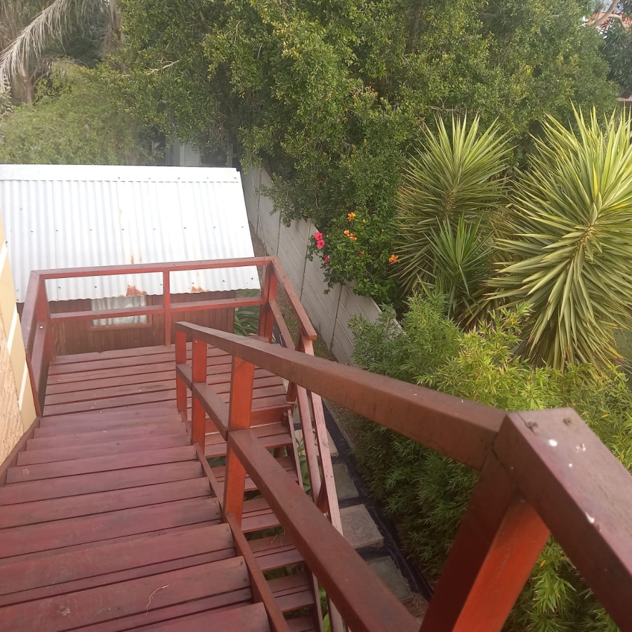 To Let 3 Bedroom Property for Rent in Reebok Western Cape